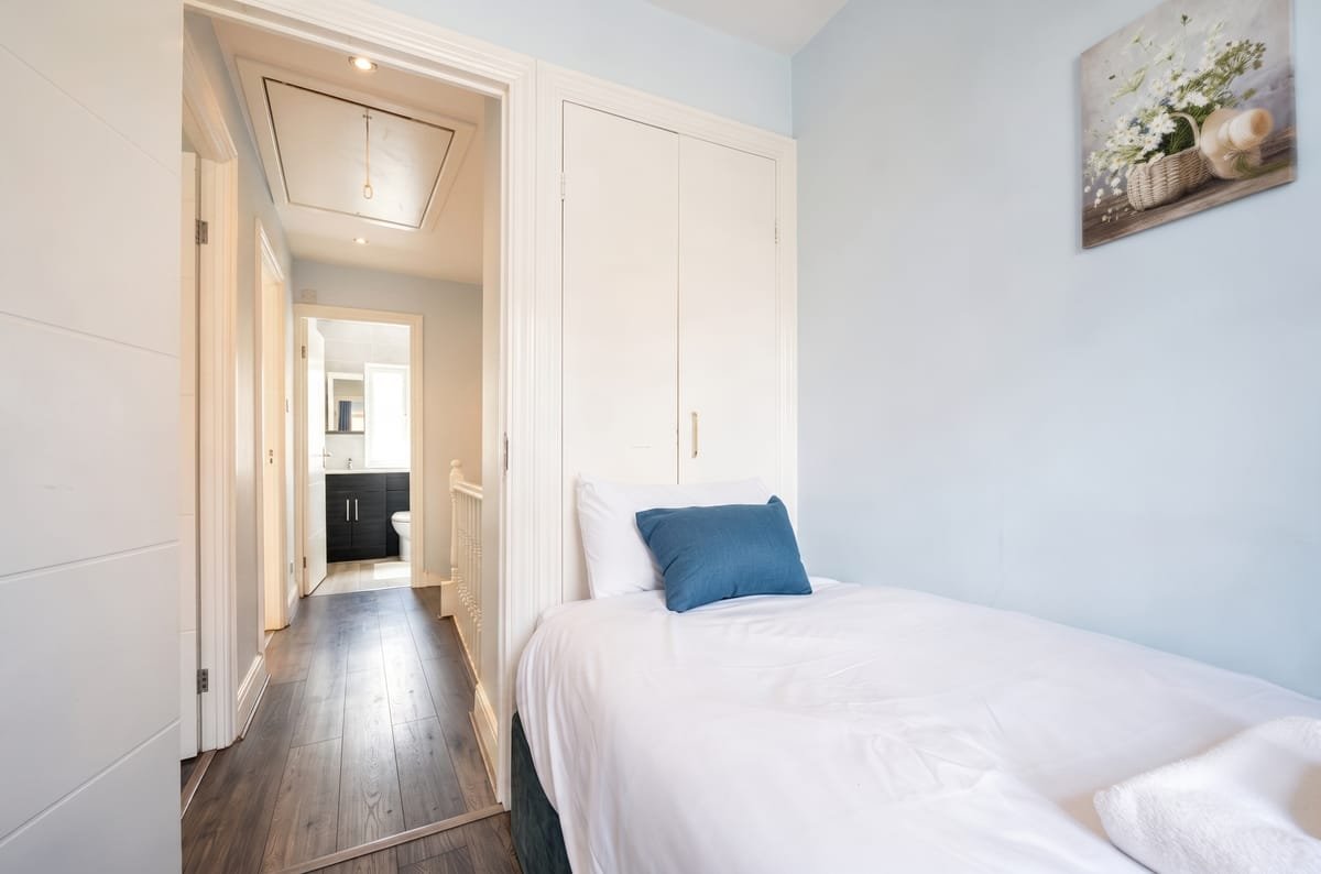 Garden Townhouse - bedroom 3